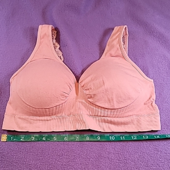 Pink Seamless Wireless Bra with Molded Cups - Picture 7 of 7